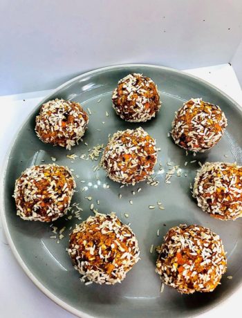 Easy Healthy No-Cook Carrot Cake Bites