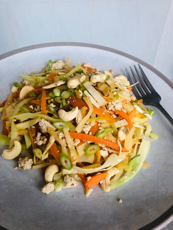 Easy Healthy Vegan Asian Slaw Salad