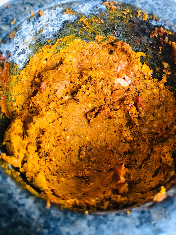 10-Minute Oil-Free Curry Paste