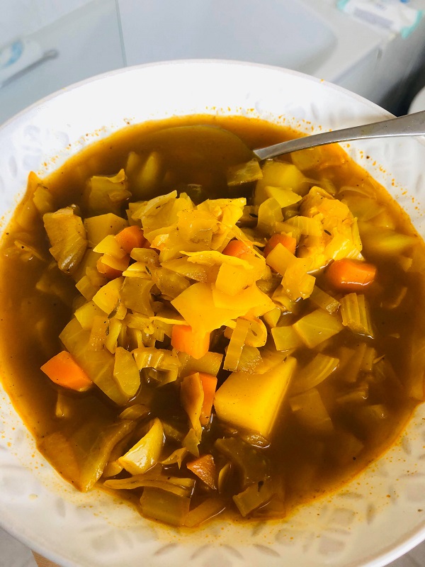 Easy Healthy Curried Cabbage Soup