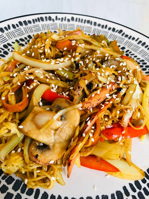 Easy Healthy Vegan Vegetable Chow Mein