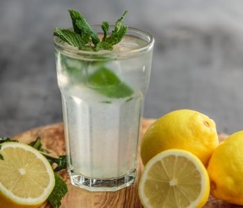 Health Benefits of Lemon Water Detox (Recipe Included)