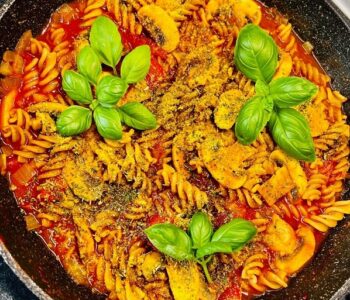 Vegan Mushroom Tomato Pasta